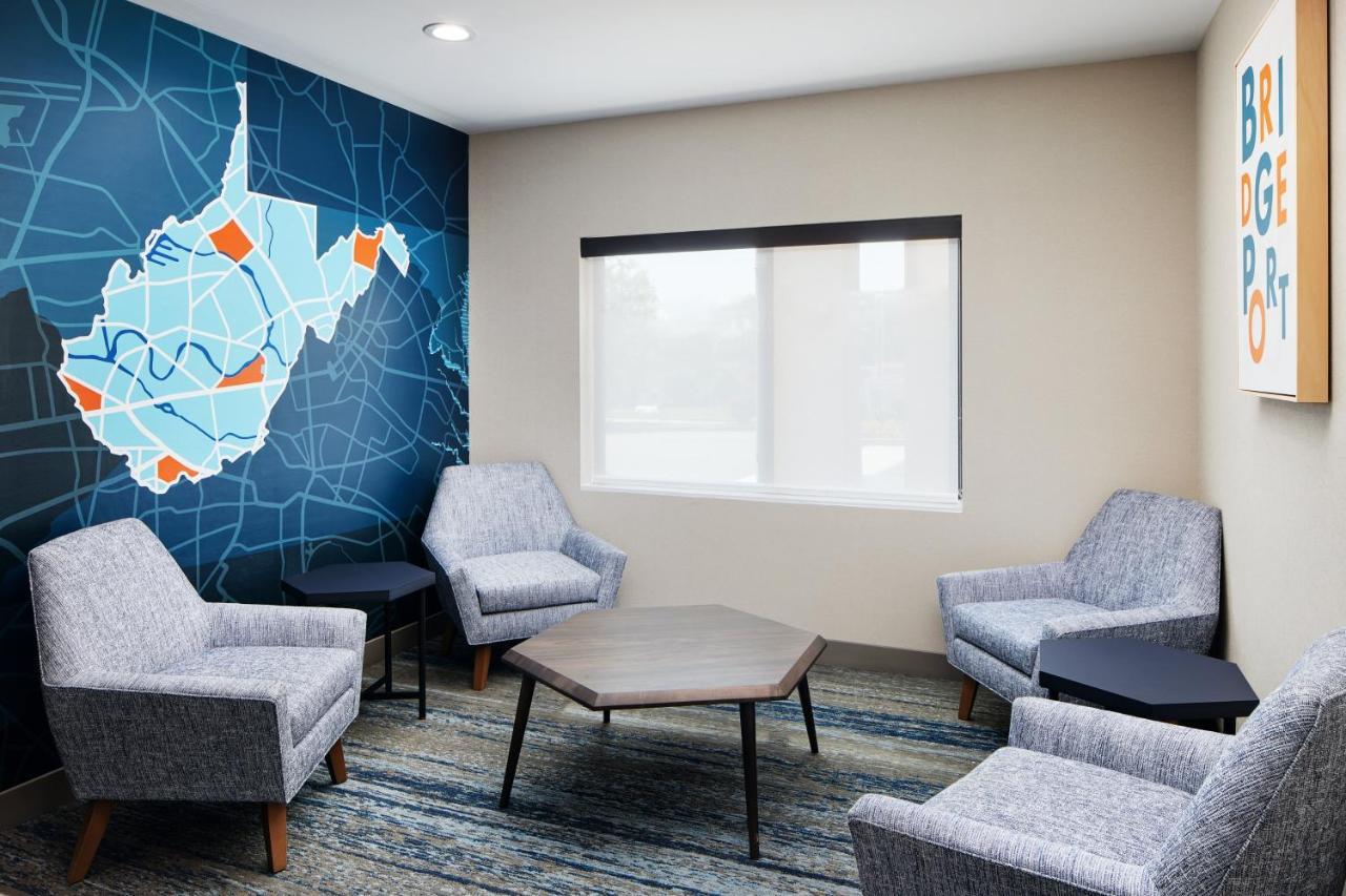 Holiday Inn Express & Suites Bridgeport By Ihg Exterior foto