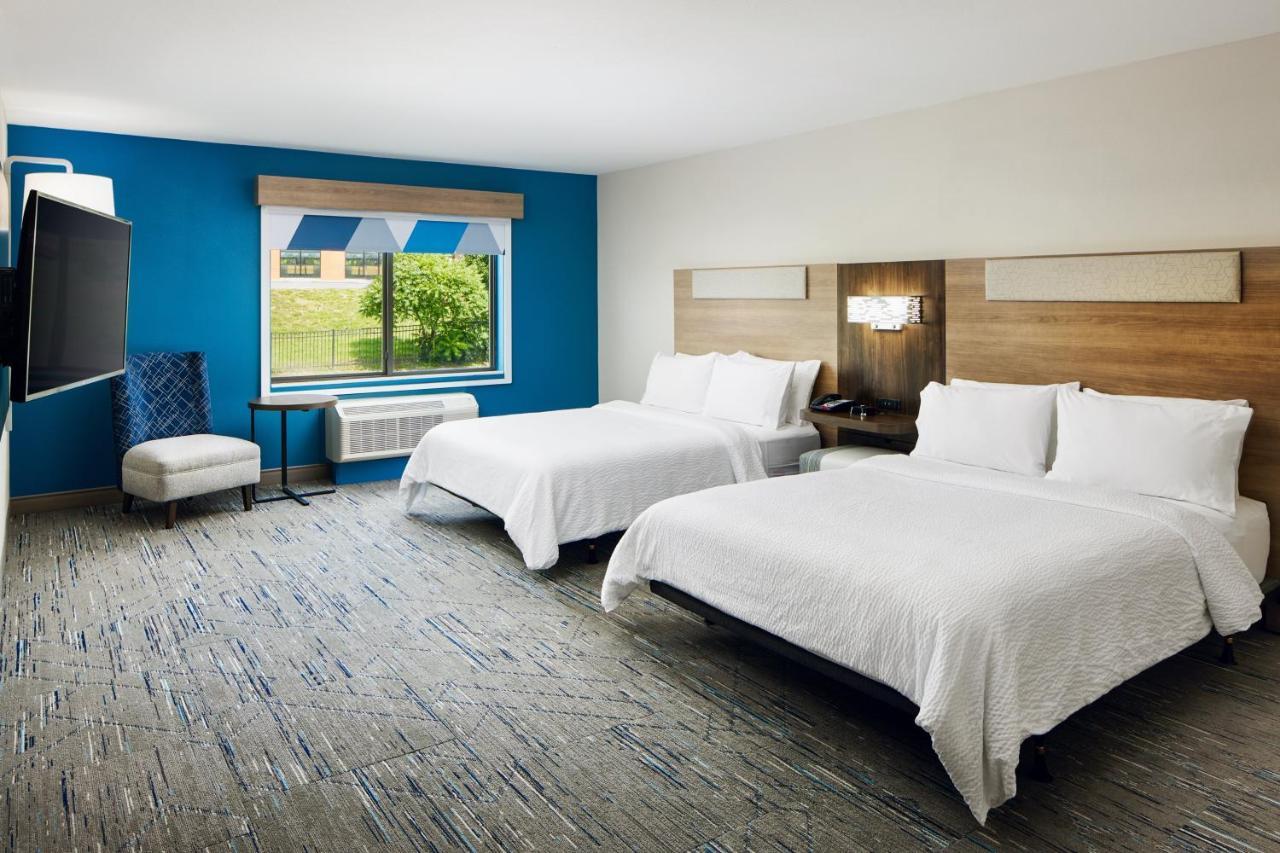Holiday Inn Express & Suites Bridgeport By Ihg Exterior foto