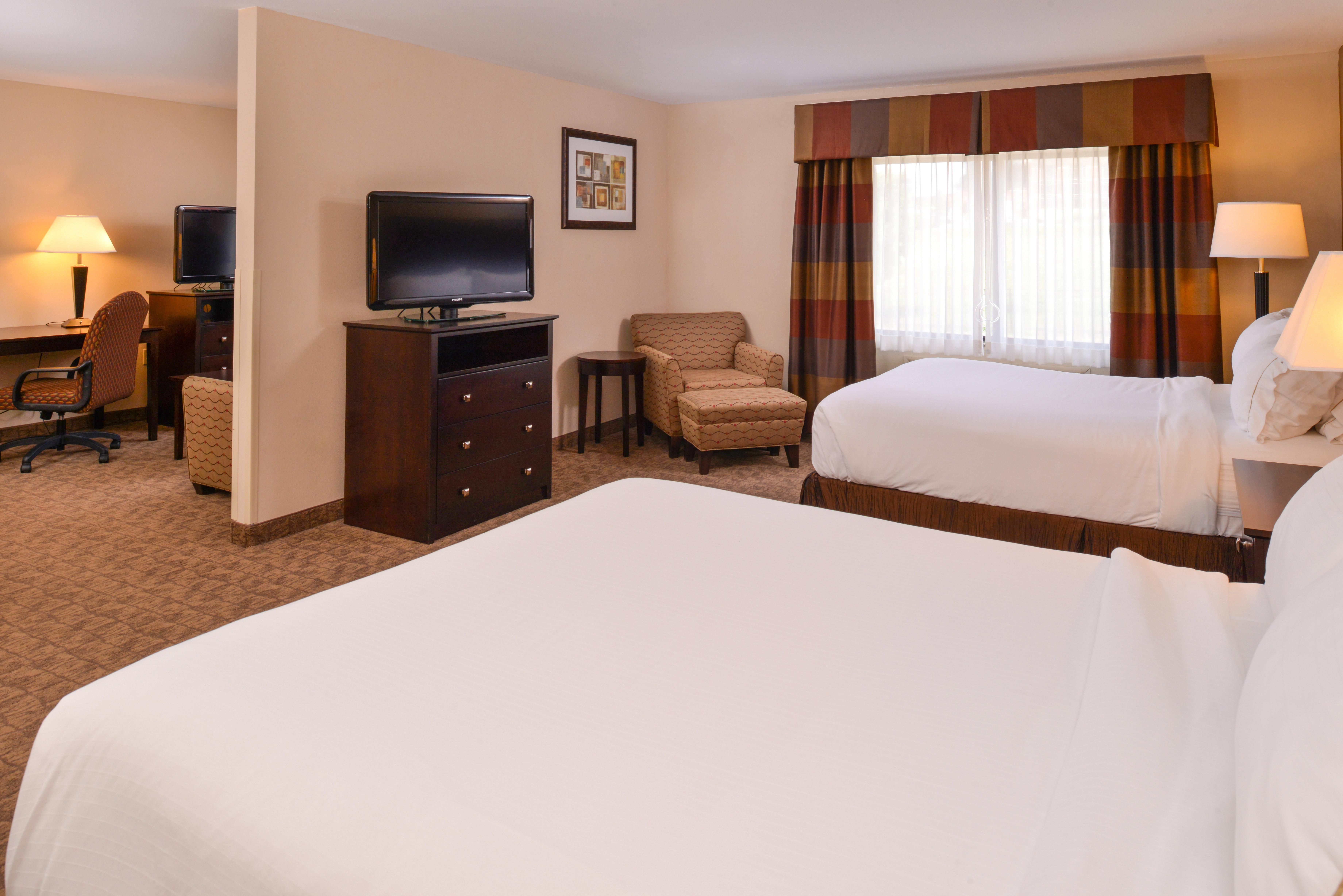 Holiday Inn Express & Suites Bridgeport By Ihg Exterior foto