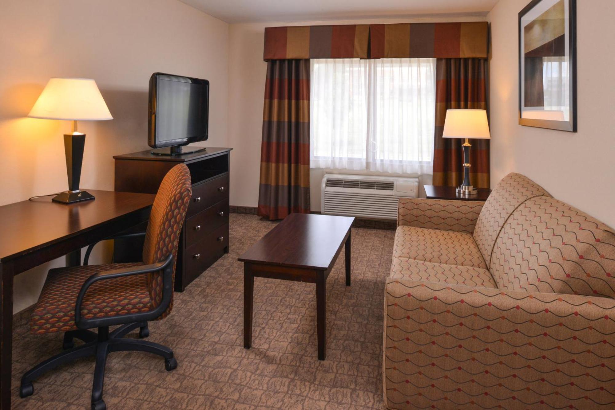 Holiday Inn Express & Suites Bridgeport By Ihg Exterior foto